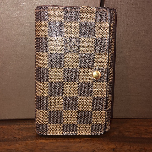 LOUIS VUITTON Damier Ebene Bifold Wallet CA0052 Spain - Picture 17 of 17